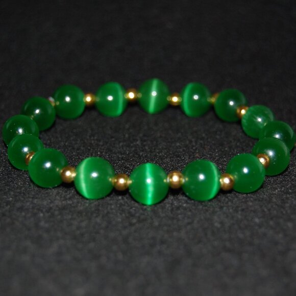 Green Cat Eye Bracelet,Green Bracelet,10mm Green Cat Beaded Bracelet,Special,Lov - Picture 1 of 4